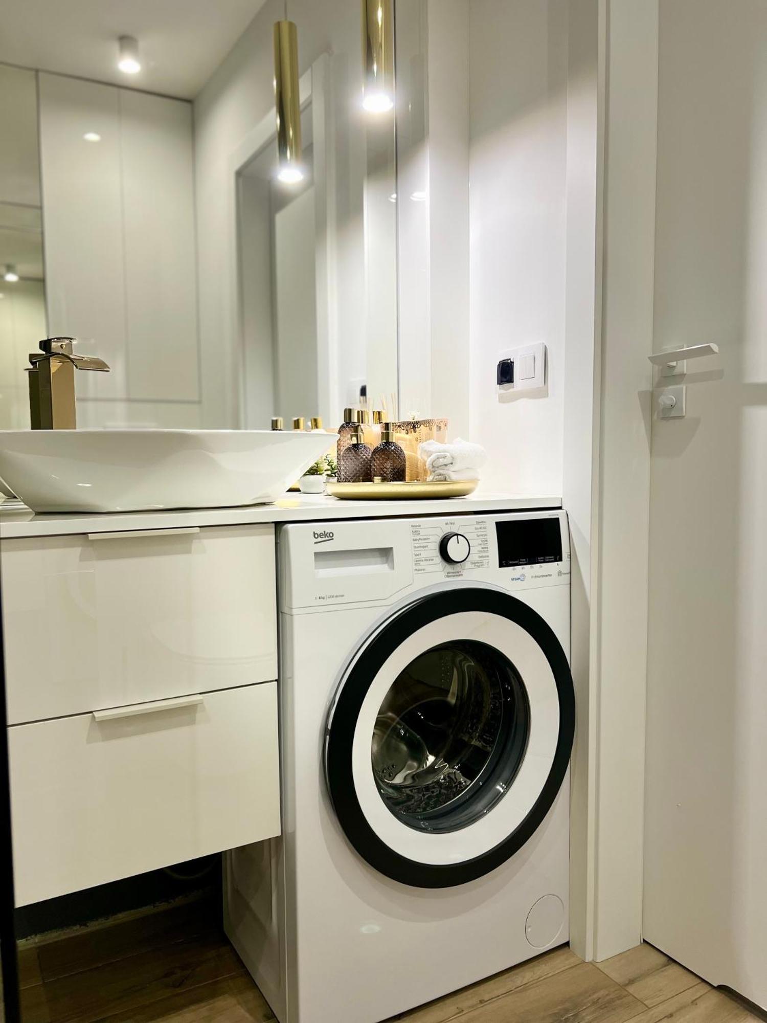 M&S Lux Apartments Kochanowskiego Лодзь Екстер'єр фото